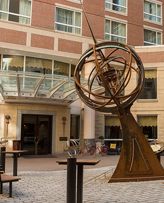 Courtyard & Lobby of Marlowe with sculpture